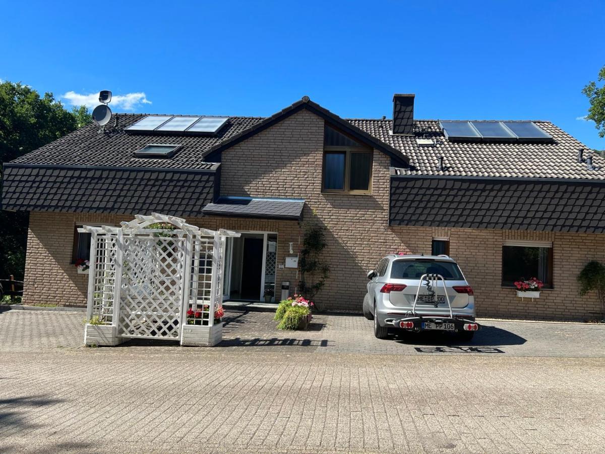 Gaestehaus Zum Buchenweg Hasenfeld Kültér fotó